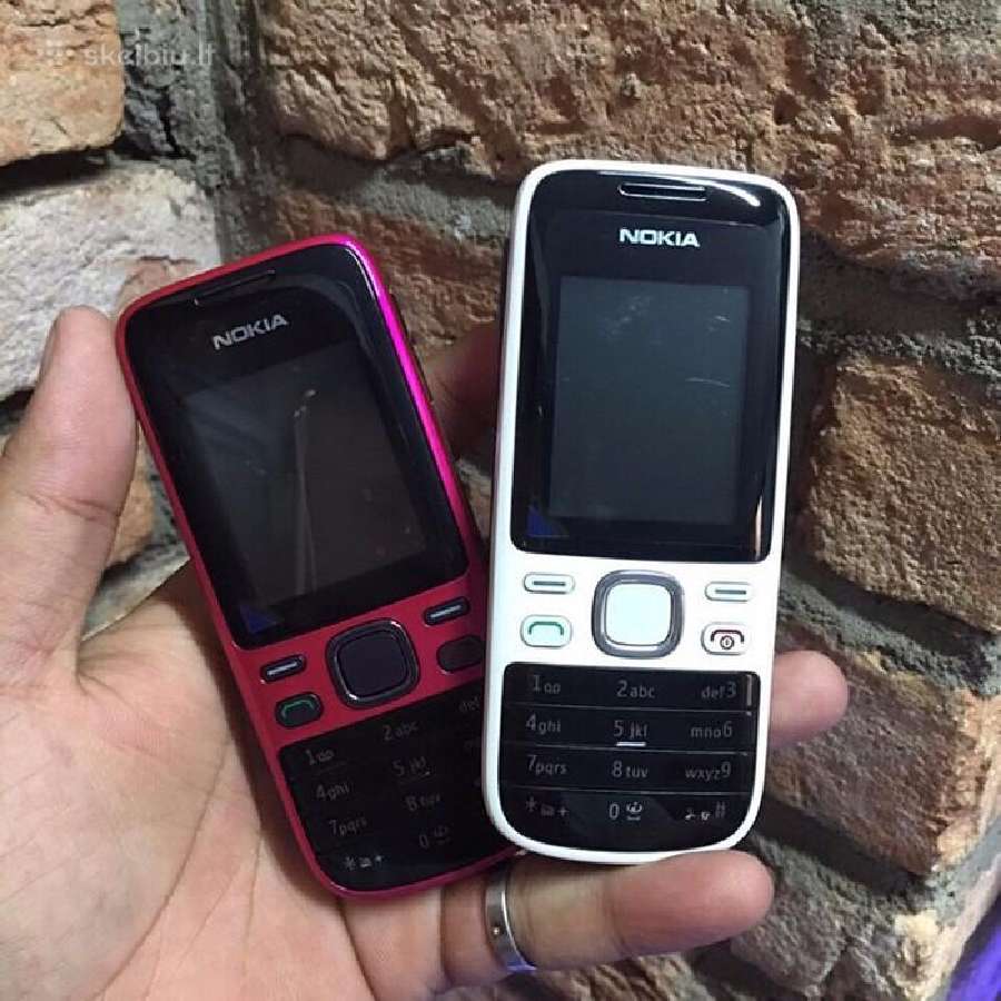Nokia 2690(susiekimas per skelbiu chat)