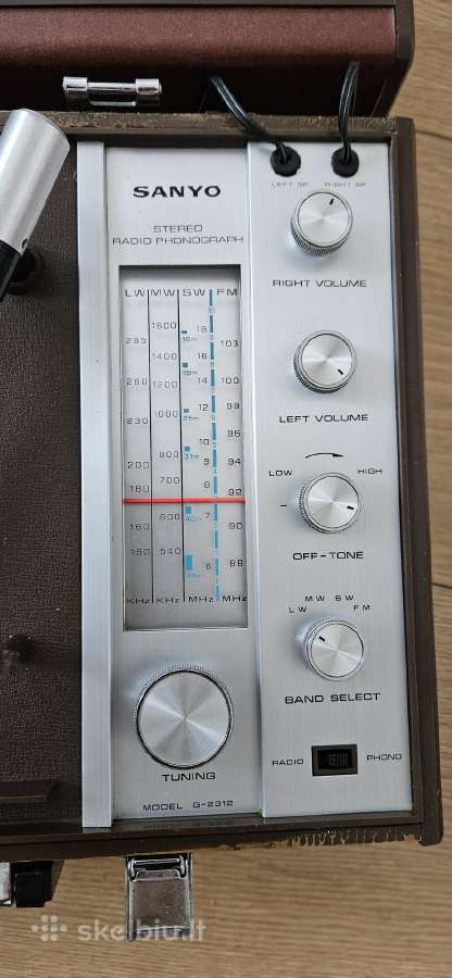 Sanyo G-2312 vintažinis nešiojamas fonografas - nuotraukos Nr. 3