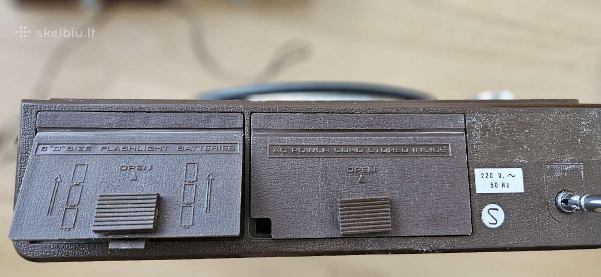 Sanyo G-2312 vintažinis nešiojamas fonografas - nuotraukos Nr. 7