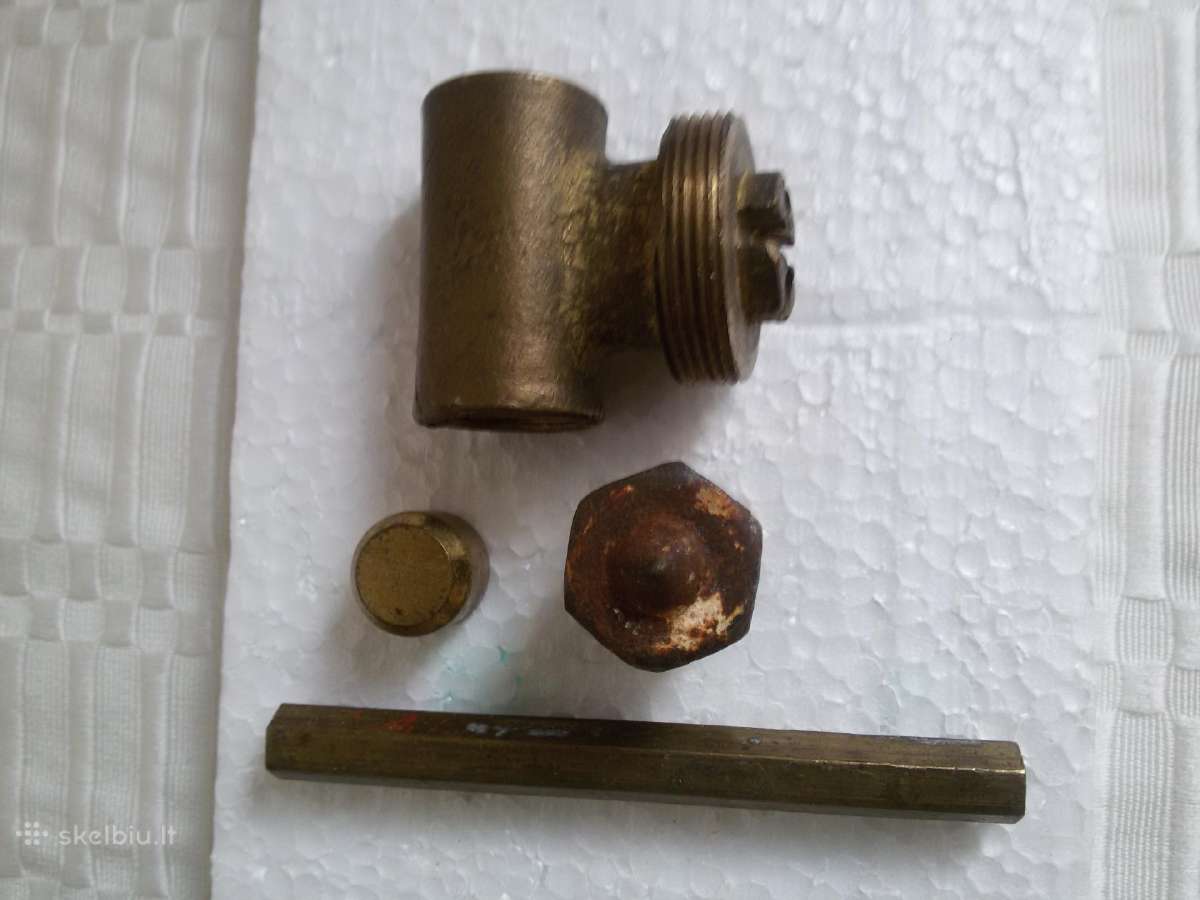 Senų laikų metalinės detalės - nuotraukos Nr. 2