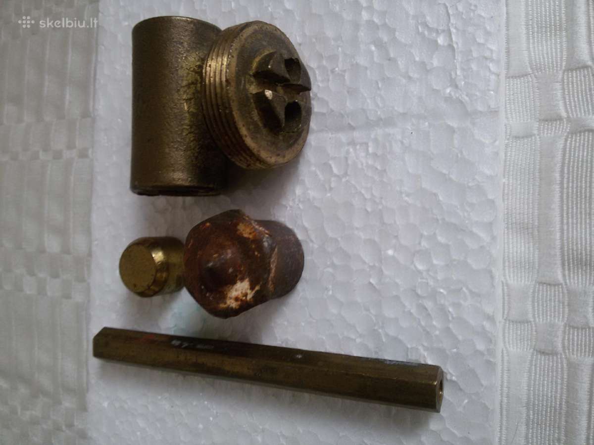 Senų laikų metalinės detalės - nuotraukos Nr. 3