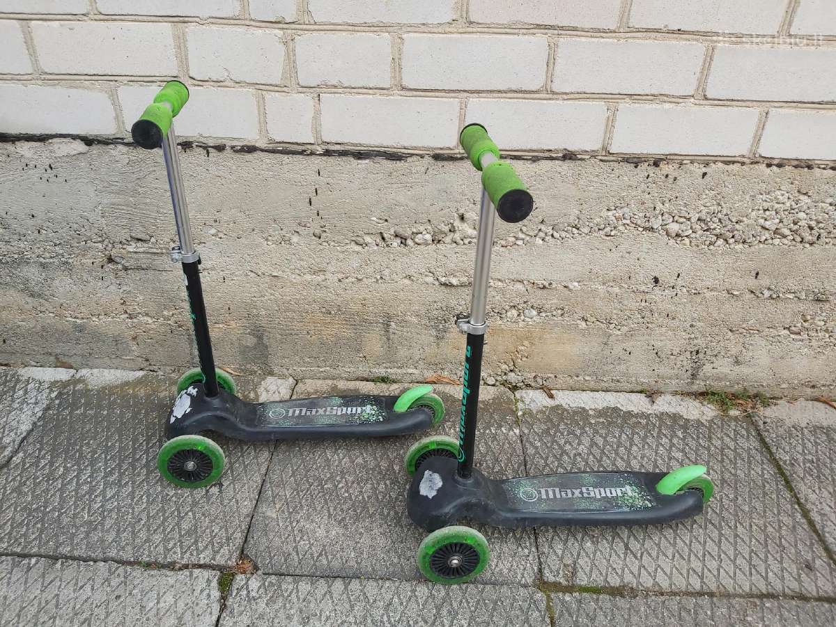 2 paspirtukai po 2€, balansinis 10€