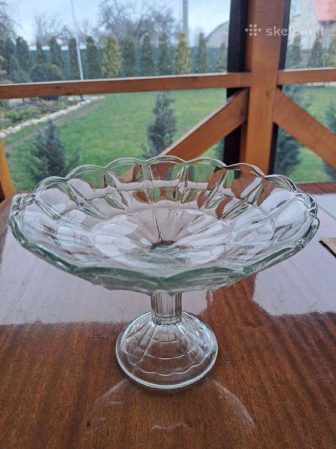 Sausaininė, saldaininė