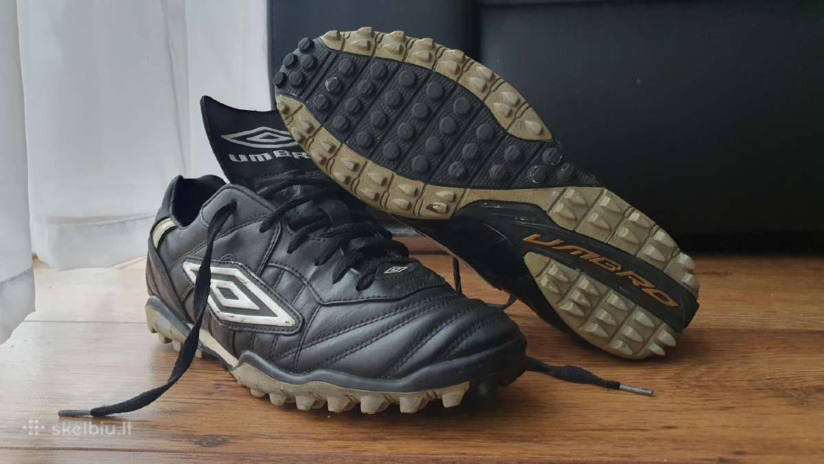 Futbolo bateliai