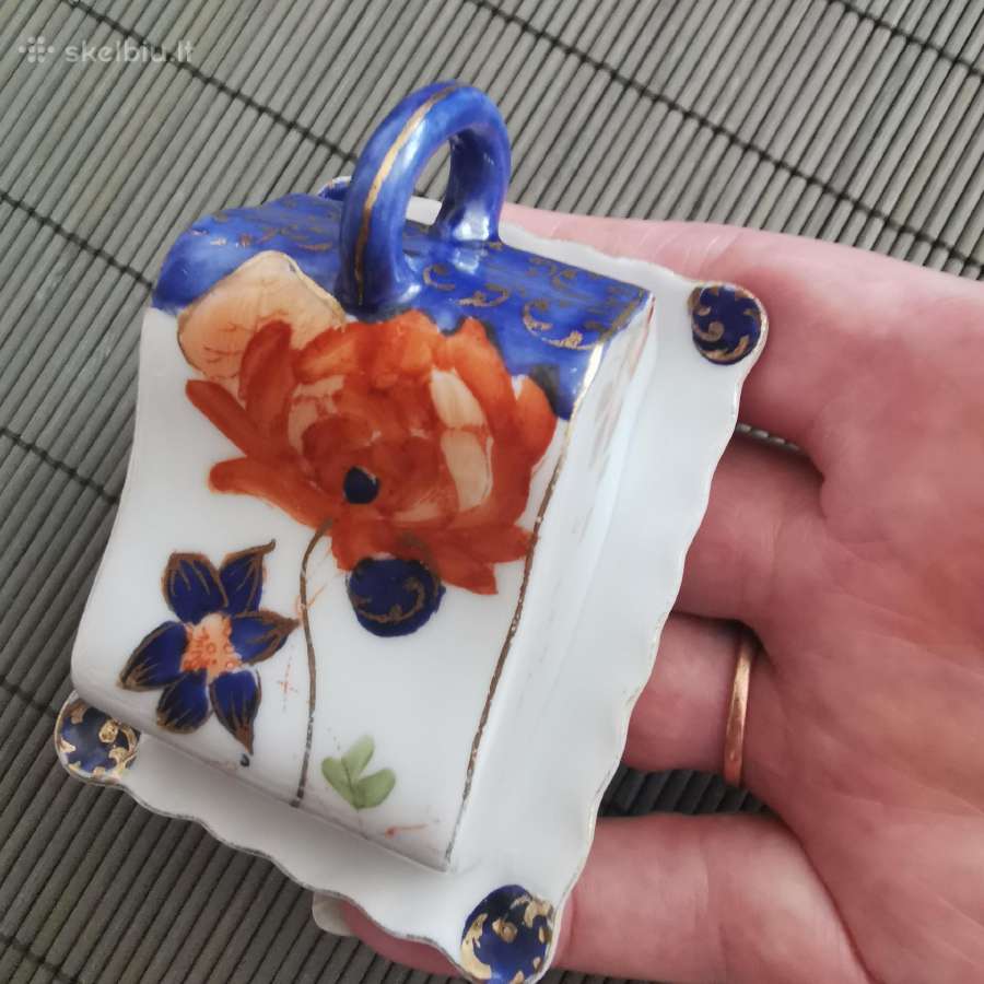 Antikvarinis miniatiūrų servizas Imari stiliumi - nuotraukos Nr. 4