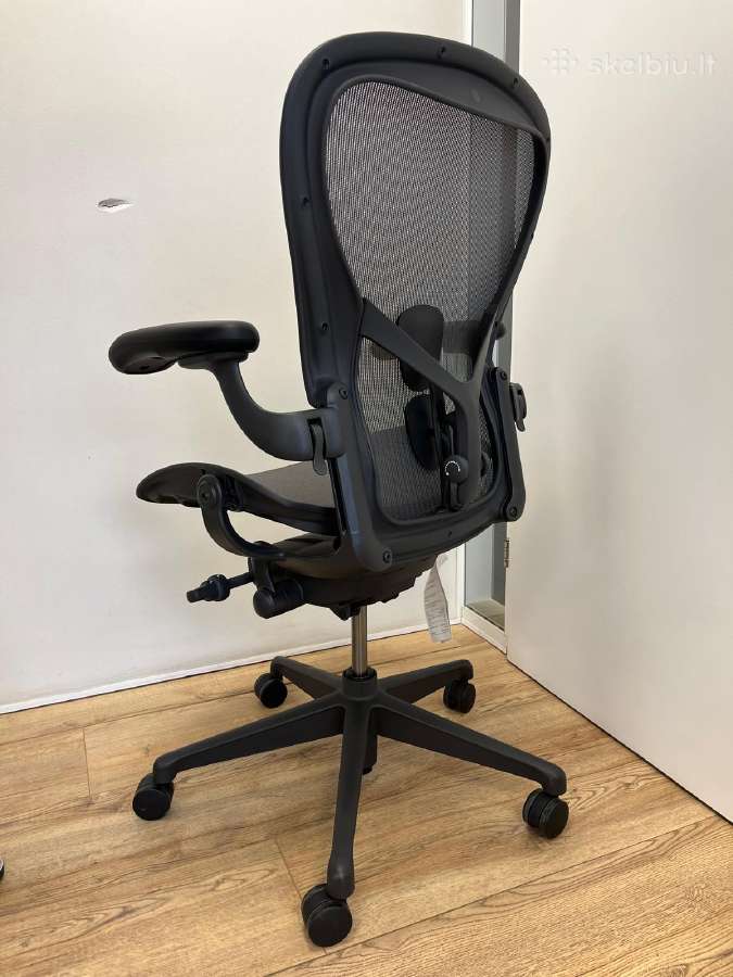 Herman Miller Aeron Remastered Dydis C - nuotraukos Nr. 4