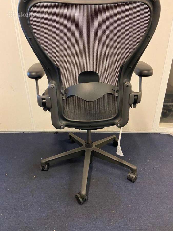 Herman Miller Aeron Remastered Dydis C - nuotraukos Nr. 4