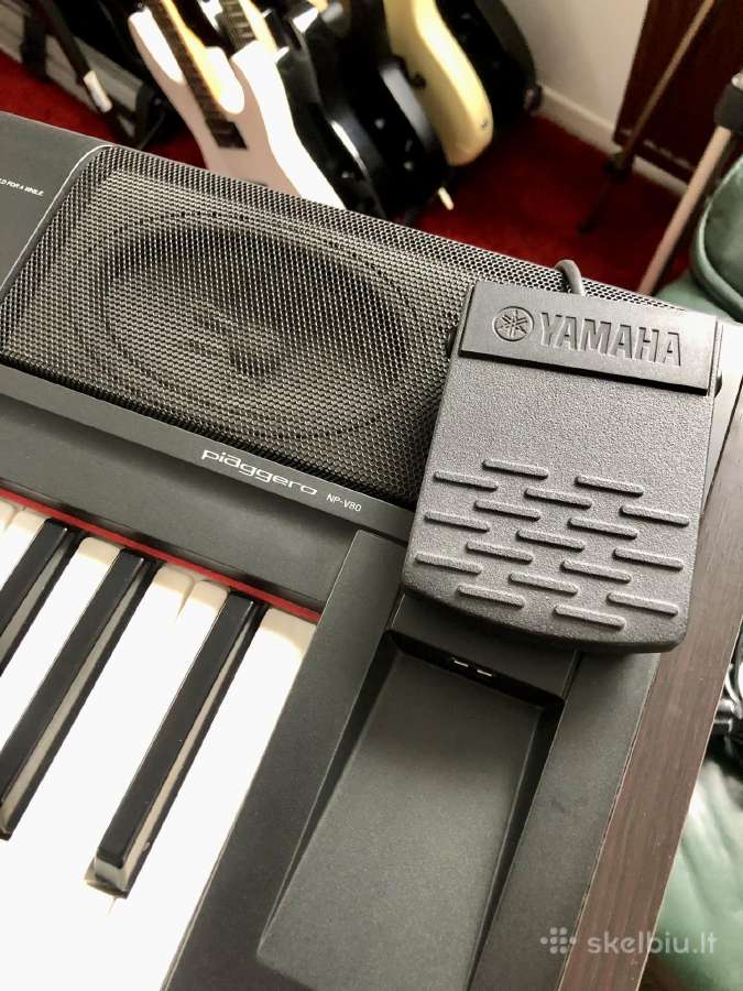 Roland Gw-7, Yamaha Qs 300, Piaggero Np-v80 ir kt. - nuotraukos Nr. 14