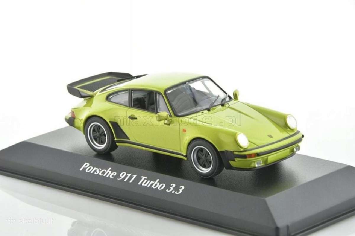 Porsche 911 930