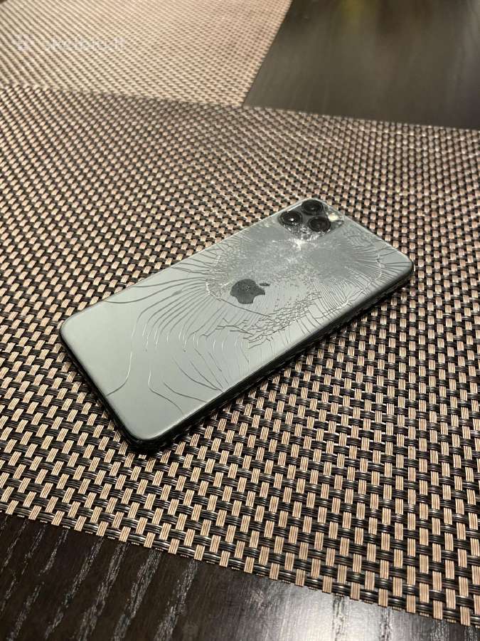 iPhone 11 Pro Max Dalims