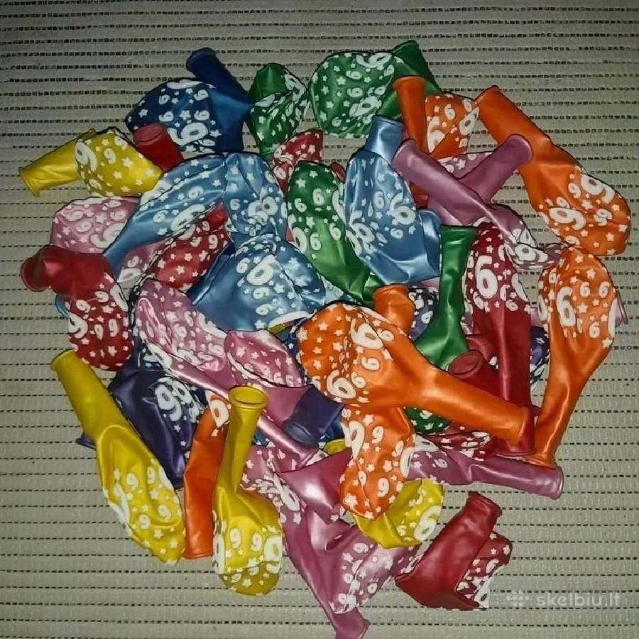 3 balionai su skaičiumi 6