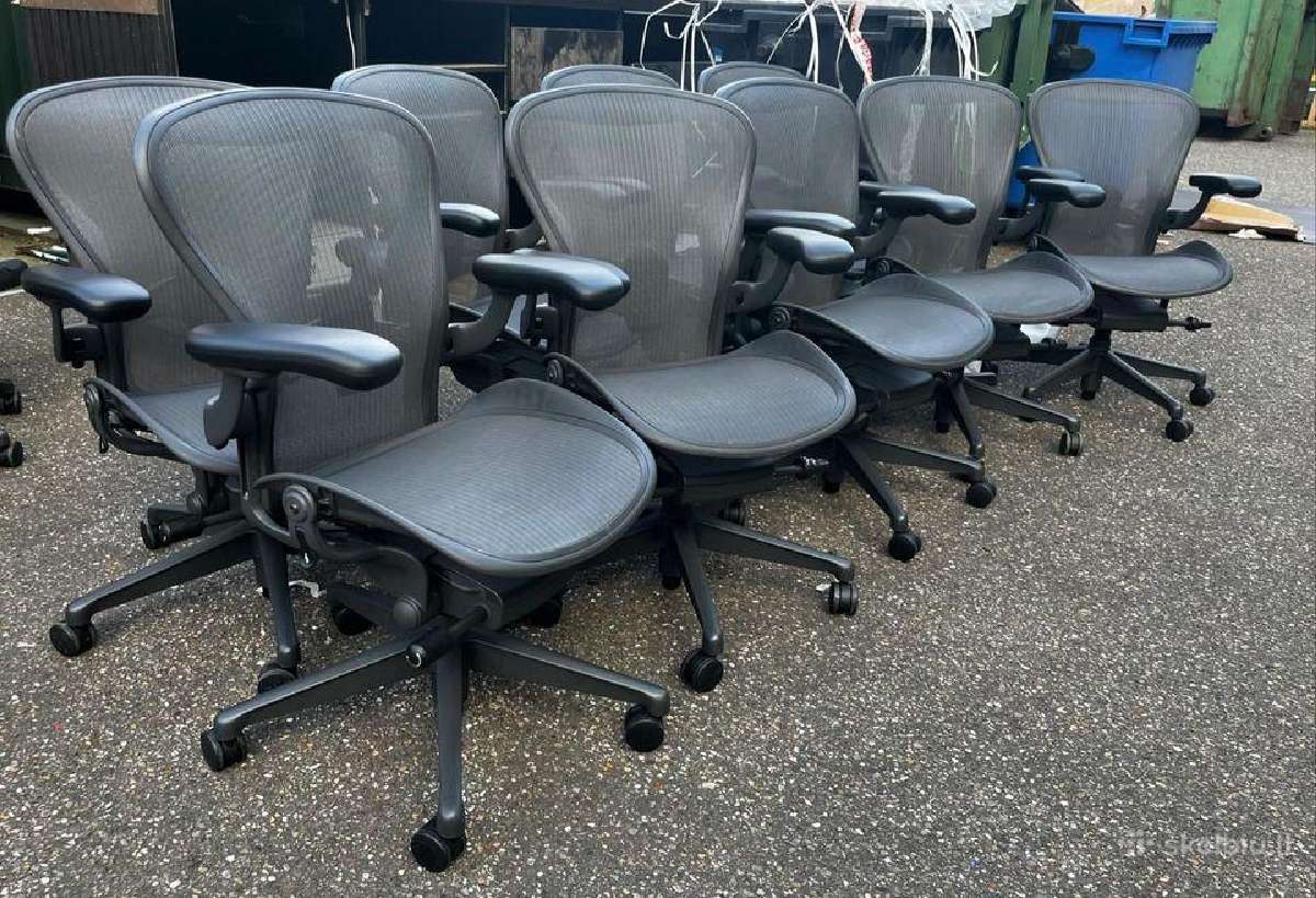 Herman Miller Aeron Remastered Full Option