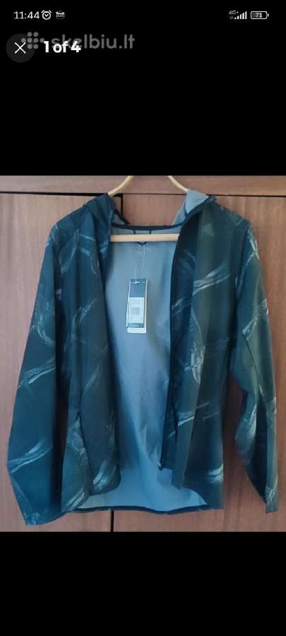 Nauja Adidas own the run windbreaker L dydis women