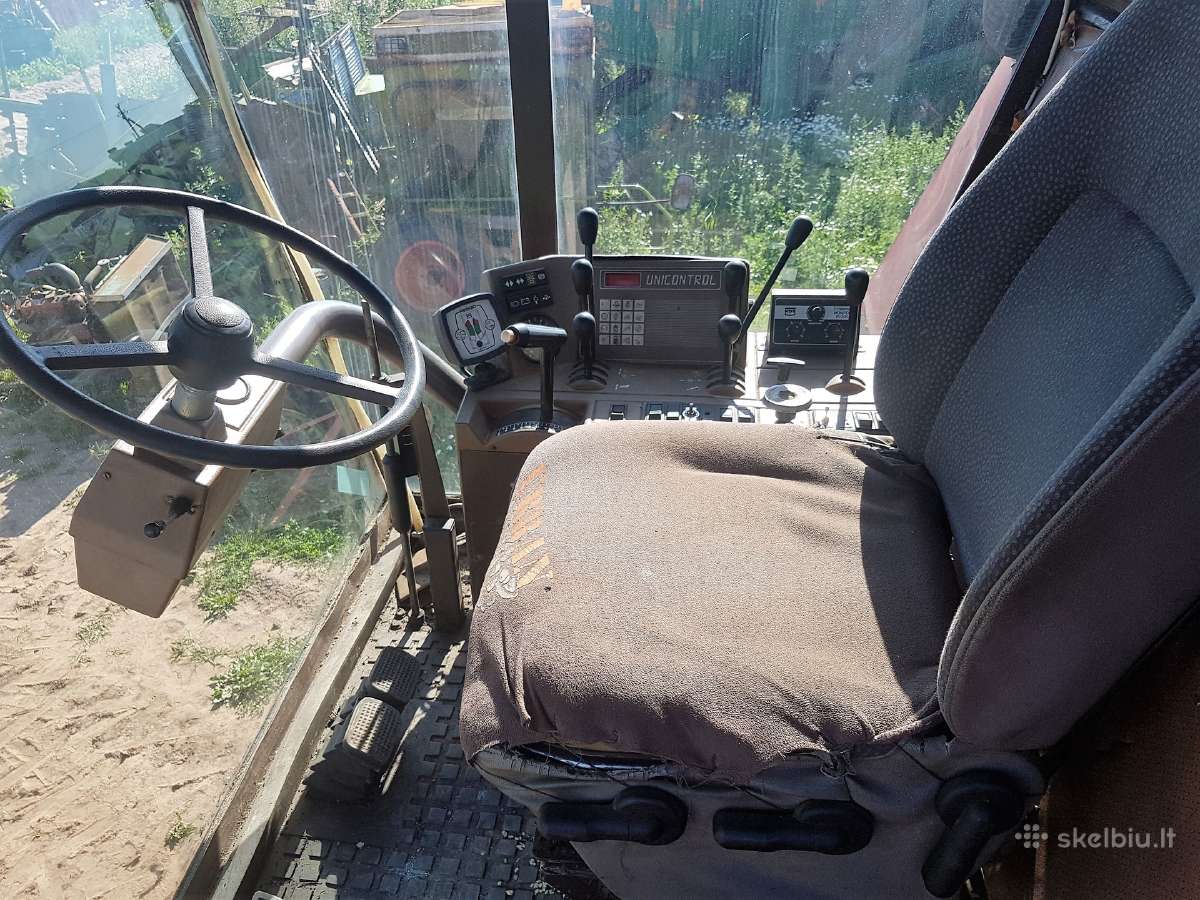 Kombainas Massey Ferguson 31 Ardomas Dalimis - nuotraukos Nr. 4