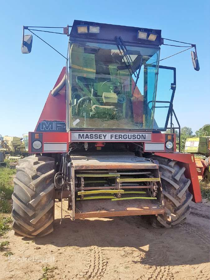 Kombainas Massey Ferguson 31 Ardomas Dalimis - nuotraukos Nr. 5