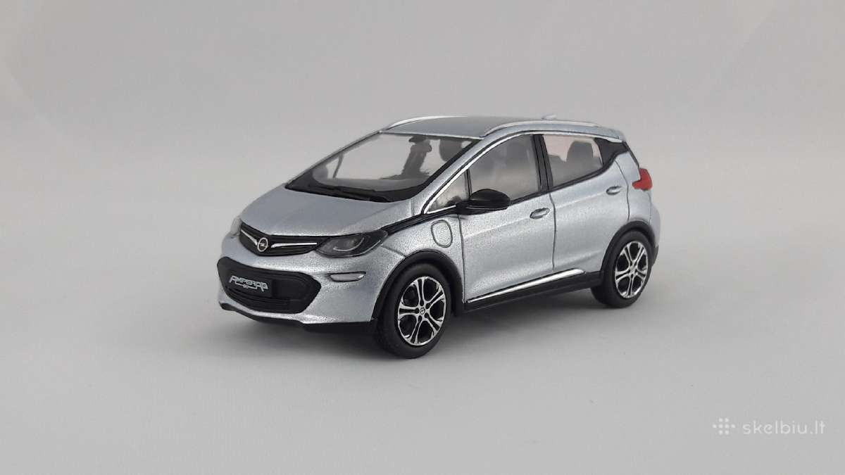 1/43 modeliukai Opel Ampera-e 2016