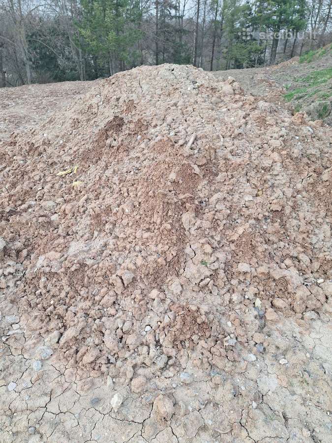 Priimu gruntą, statybinį laužą (gruzą).
