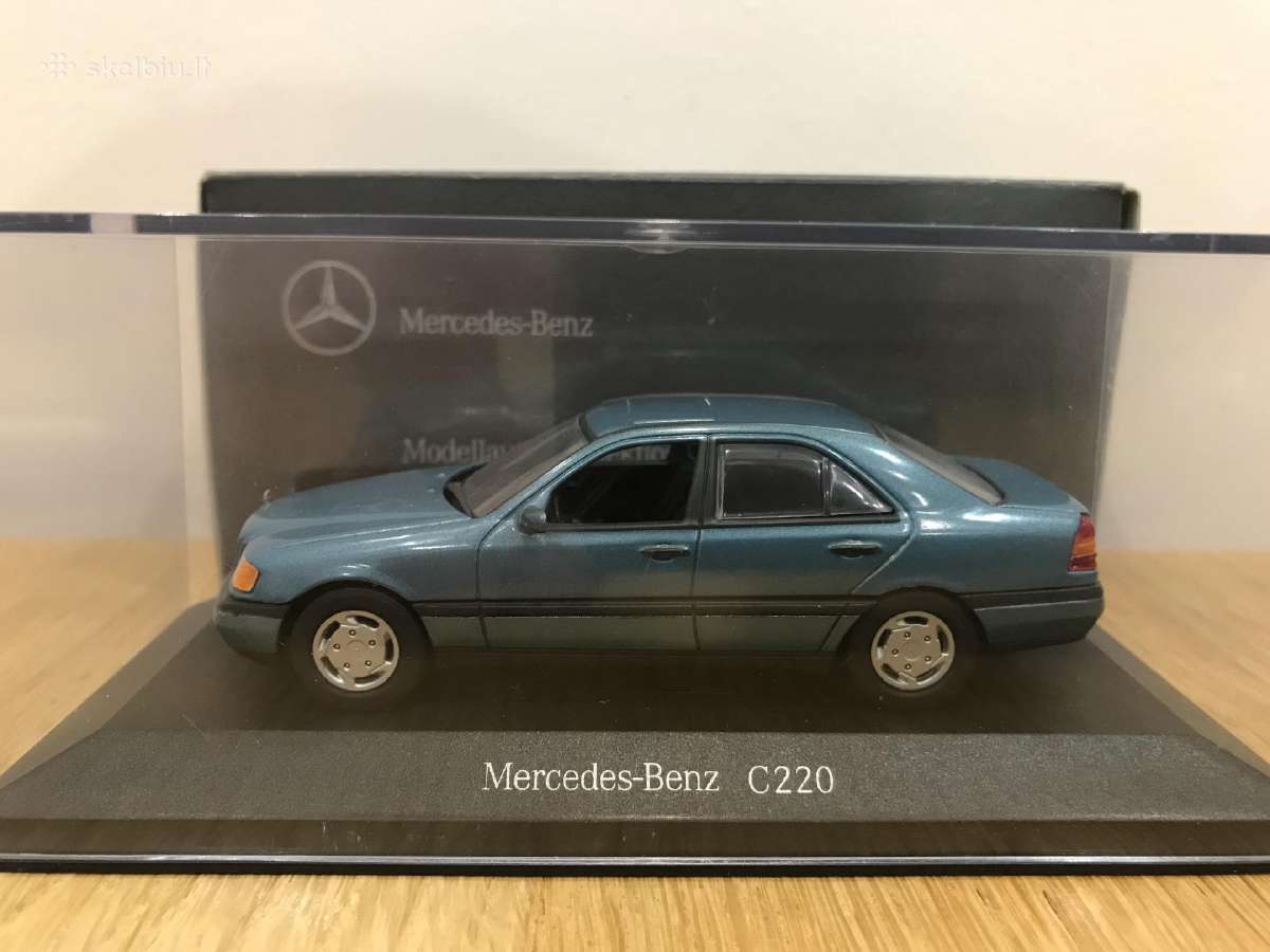 Mercedes-benz C220 (W202)