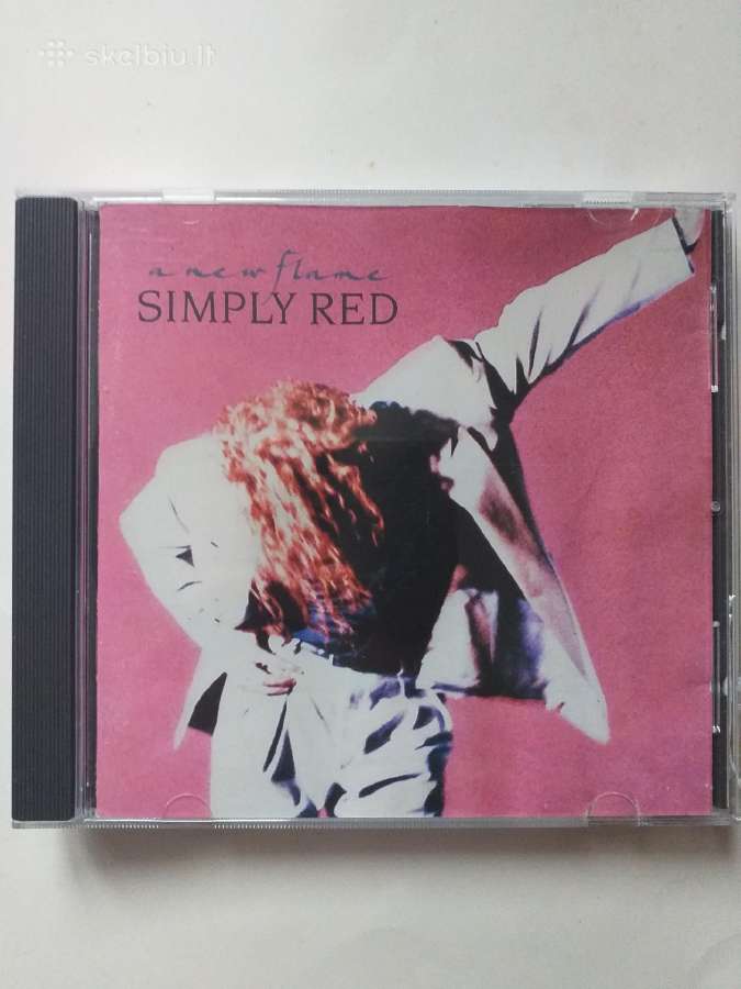 Trys grupės "Simply Red" CD