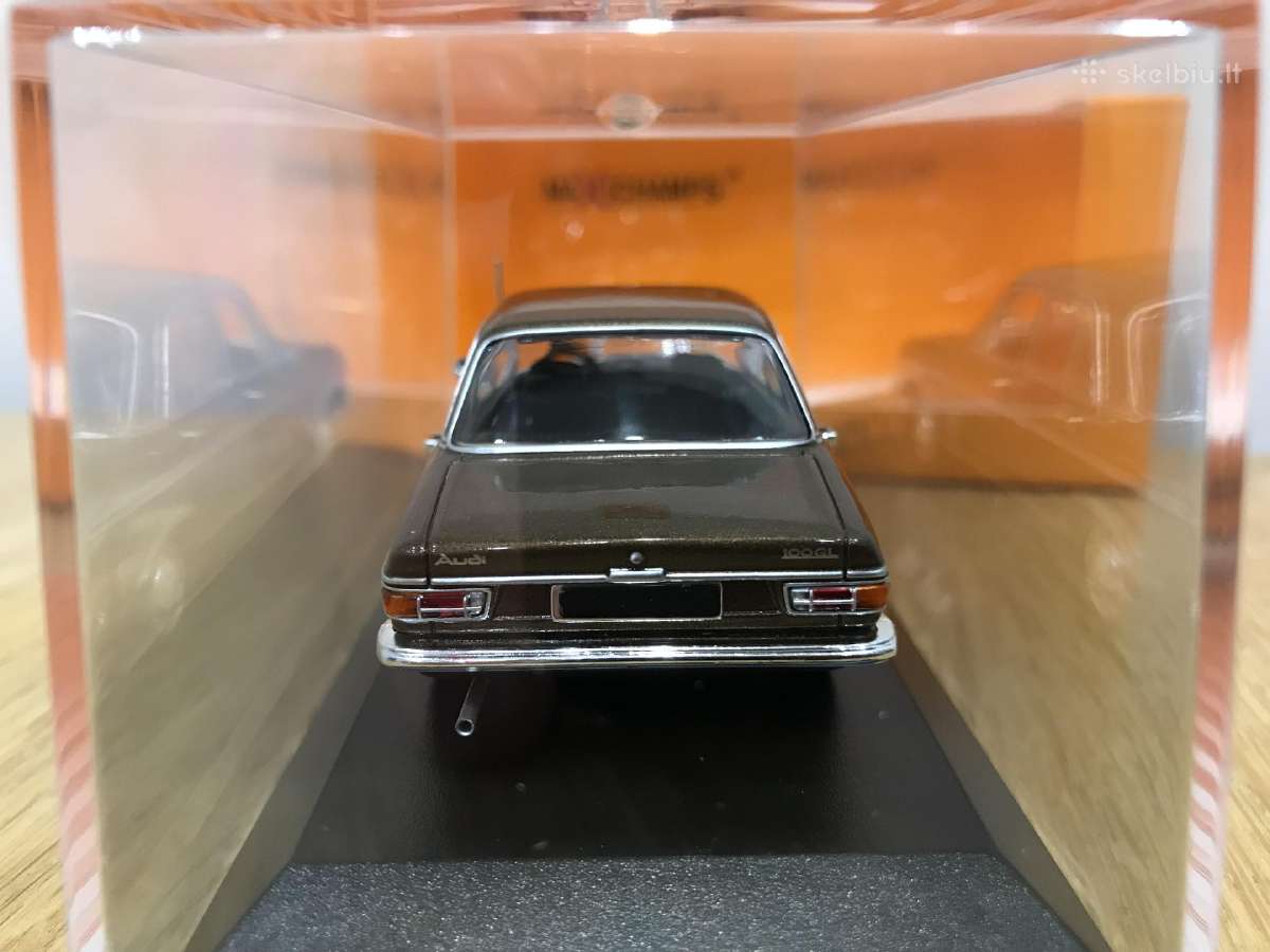 Audi 100 (C1) - nuotraukos Nr. 3