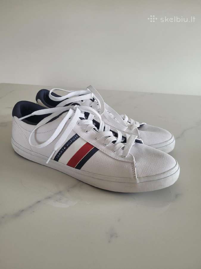 Tommy Hilfiger firmos kedukai
