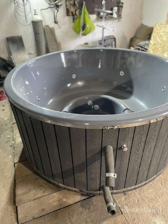 Lauko Spa kubilas liko vienas už 1700eur - nuotraukos Nr. 6