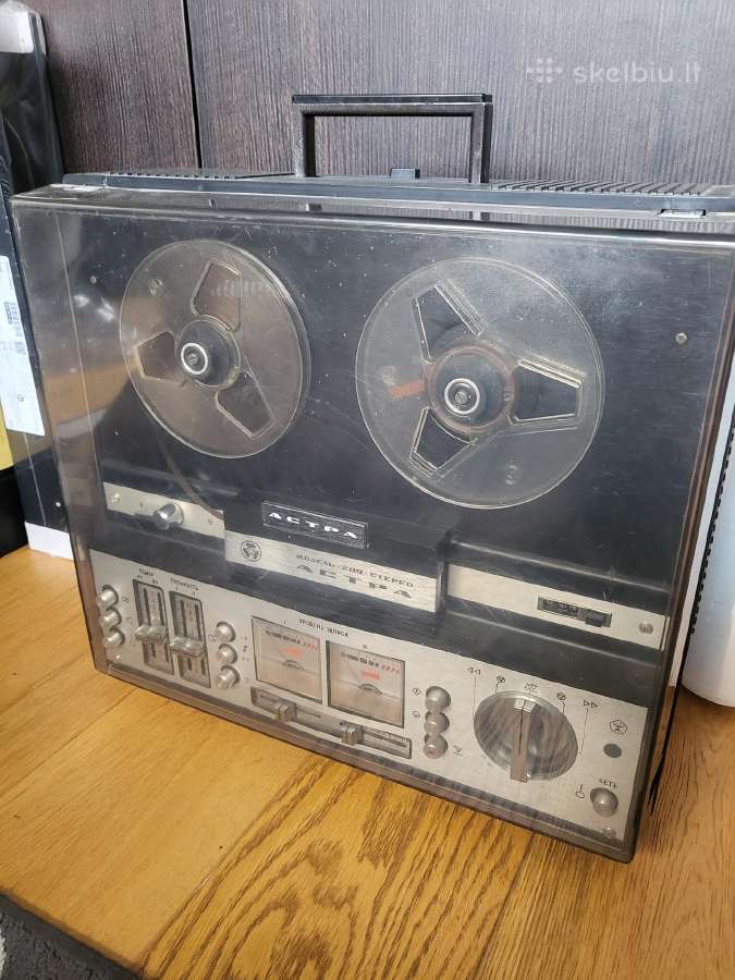 Ieškau meistro juostiniam magnetofonui