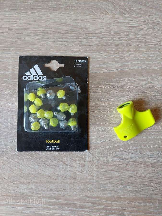 Futbolo sportbačių geltonos vinys