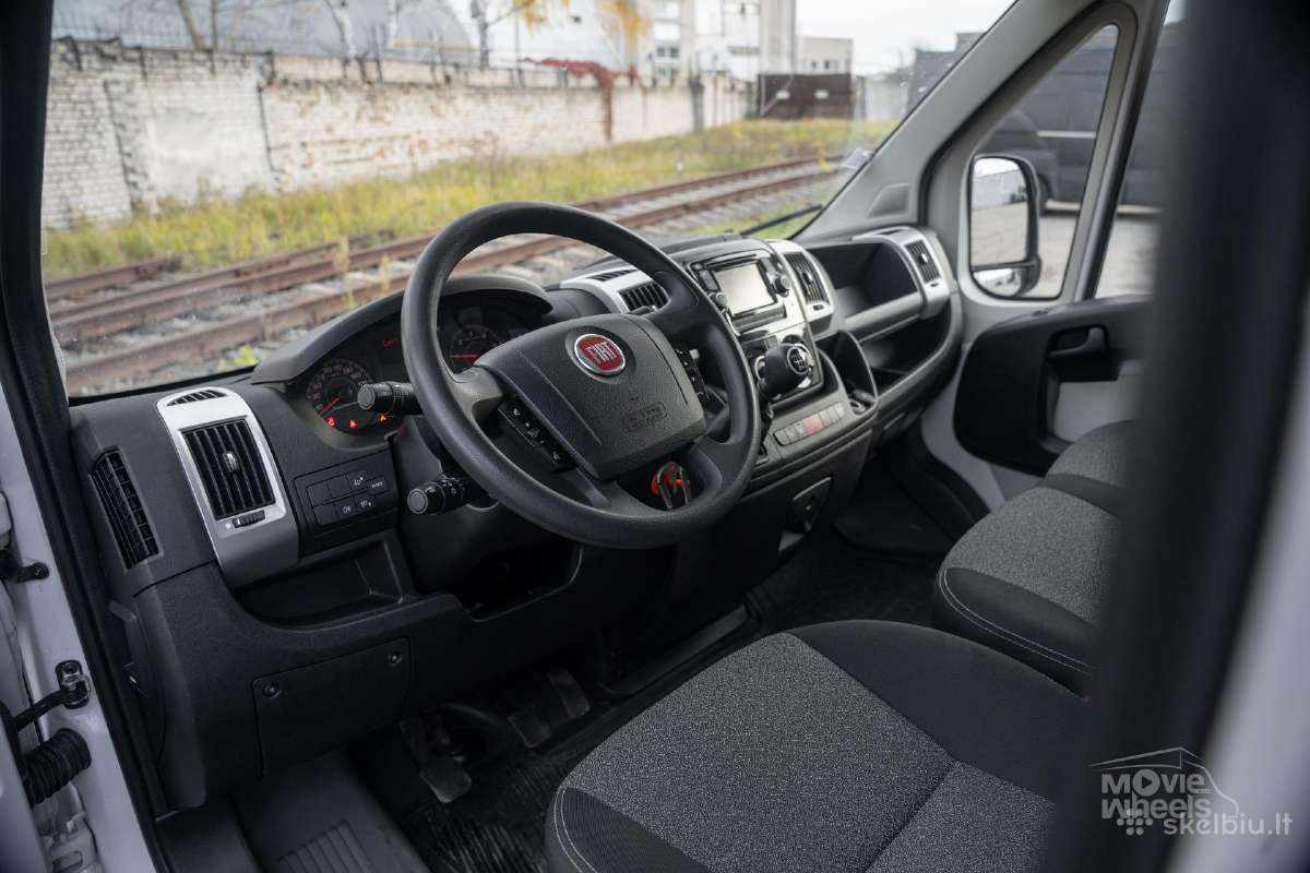 Mikroautobusu Nuoma Su Liftu B Kategorija - nuotraukos Nr. 22