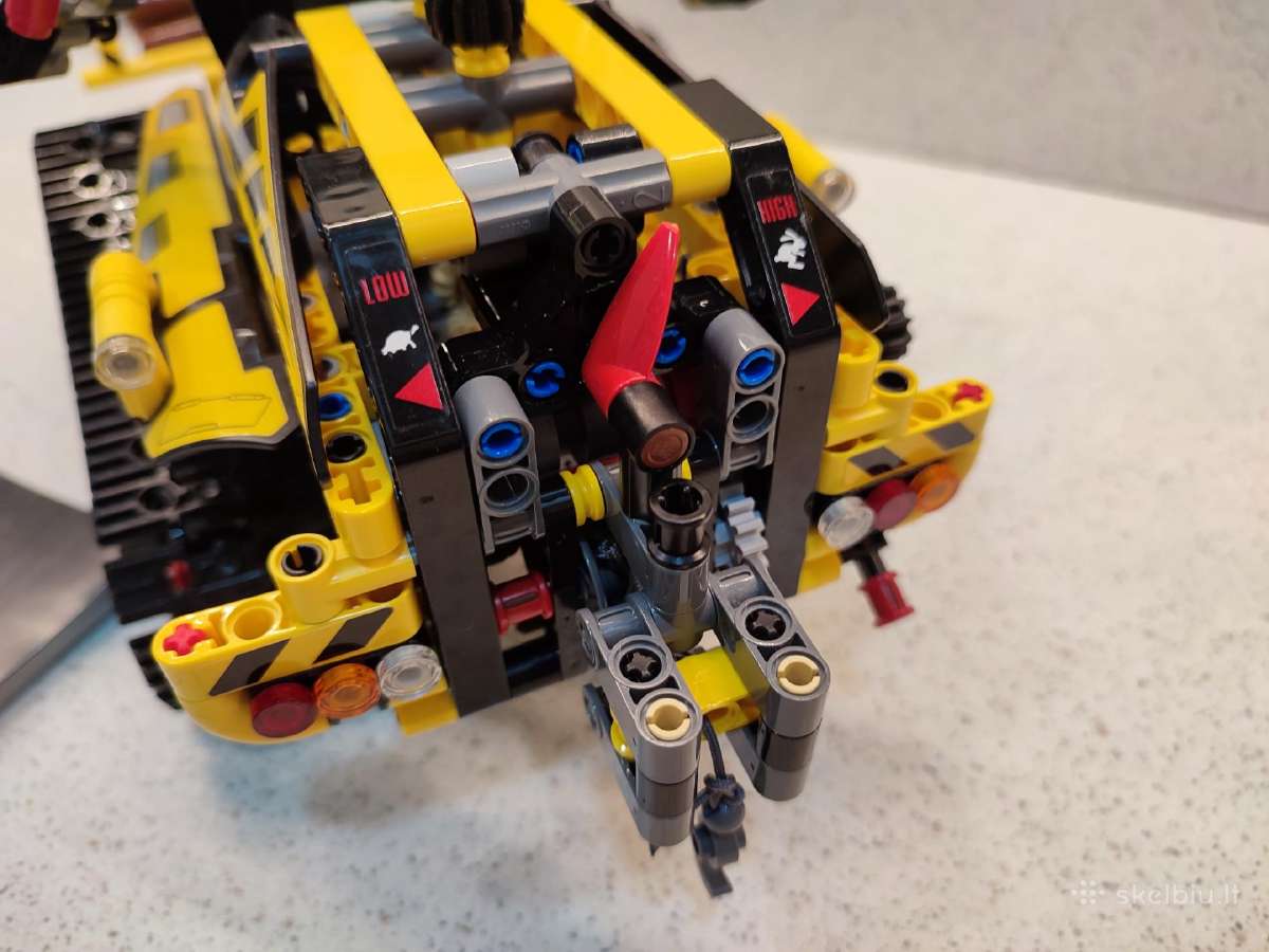 Lego Technic 42094 Vikšrinis krautuvas - nuotraukos Nr. 6