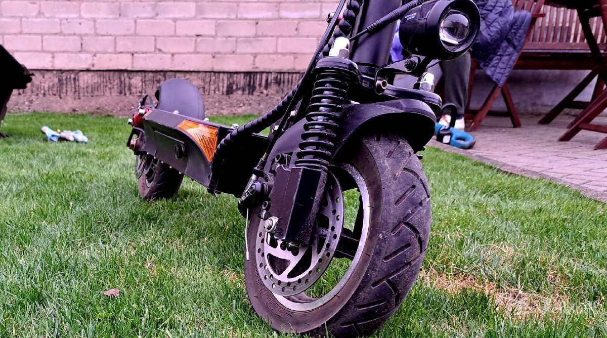 Elektrinis paspirtukas maxwheel rs1pro - nuotraukos Nr. 8