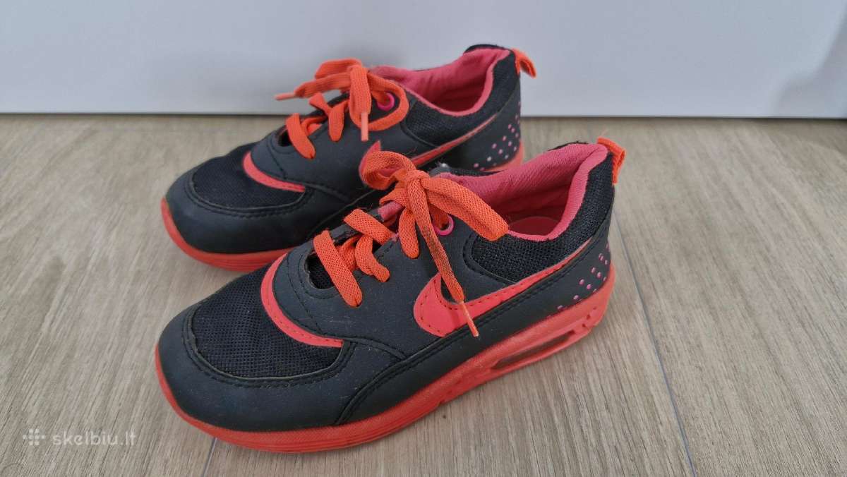 Nike kedukai 30 dydis - nuotraukos Nr. 3