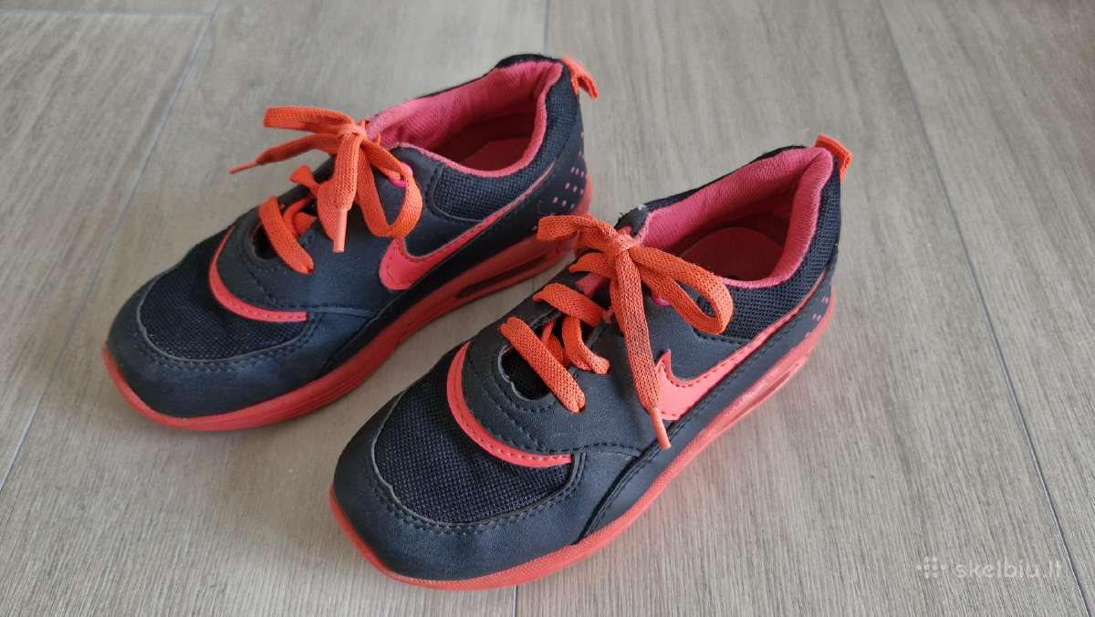 Nike kedukai 30 dydis - nuotraukos Nr. 5