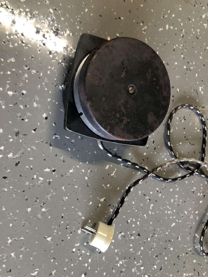 Tarybinė elektrinė kaitinimo plytelė