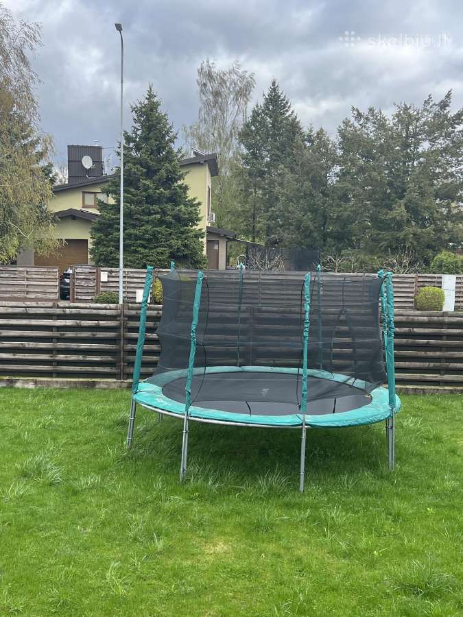 Didelis, kokybiškas ir parvarus batutas - nuotraukos Nr. 2