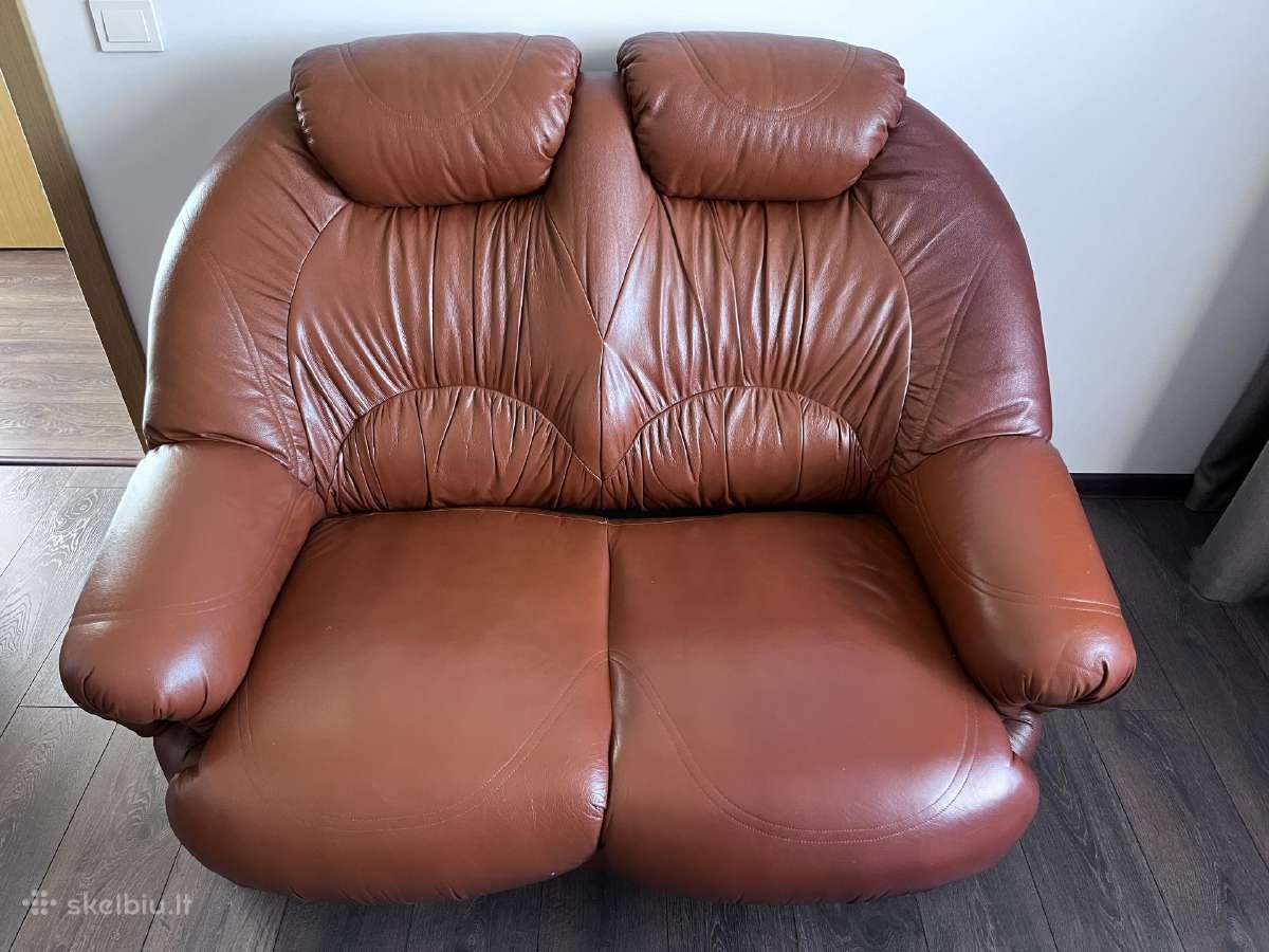 Parduodama odinė sofa