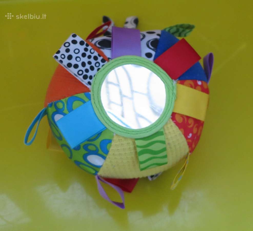 Playgro minkštas kamuolys Loppy Loop