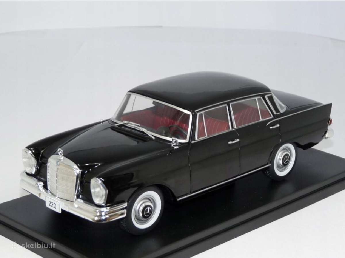 Mercedes-benz 220 W111
