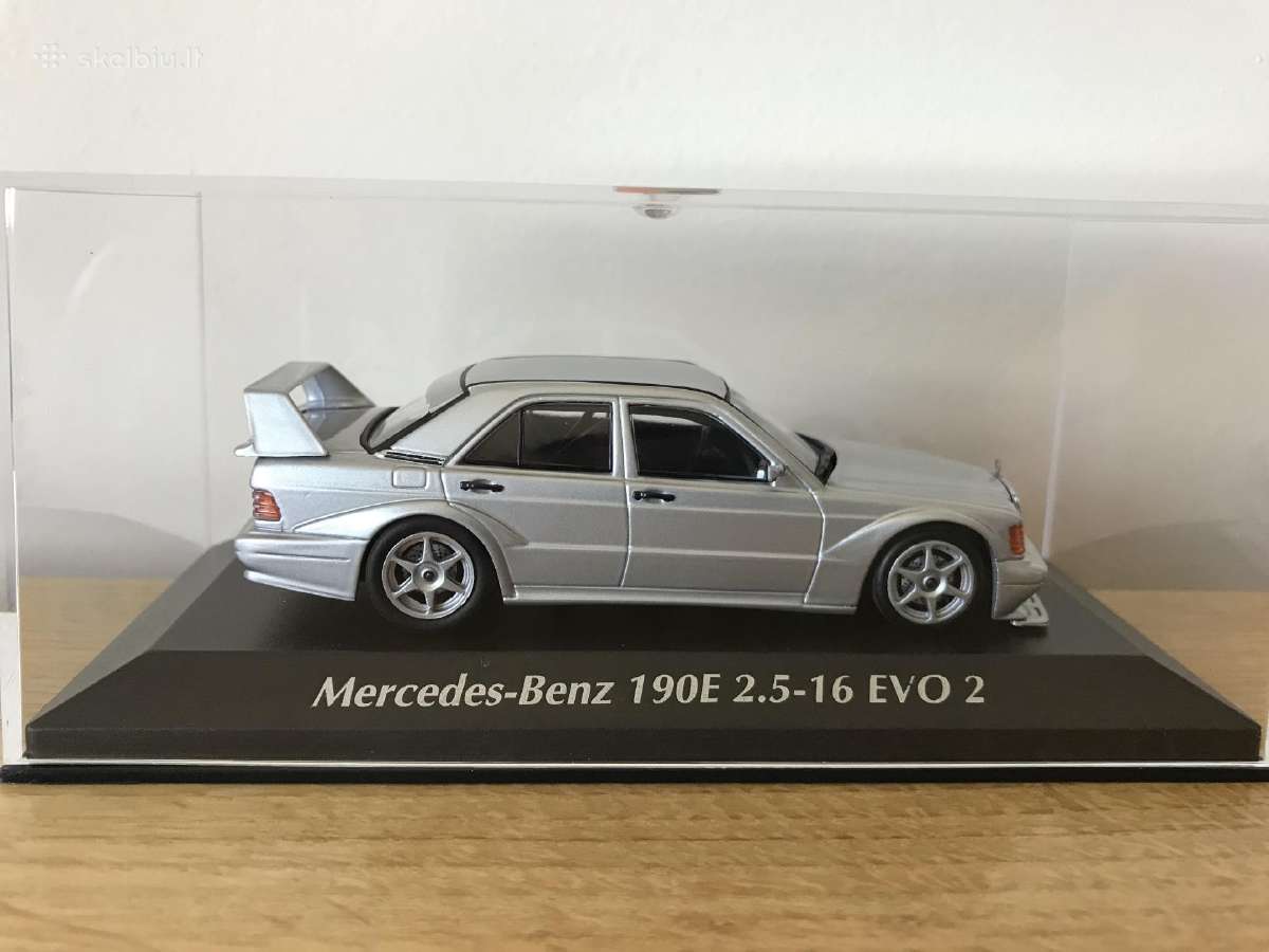 Mercedes Benz 190e 2.5-16 EVO II (W201)