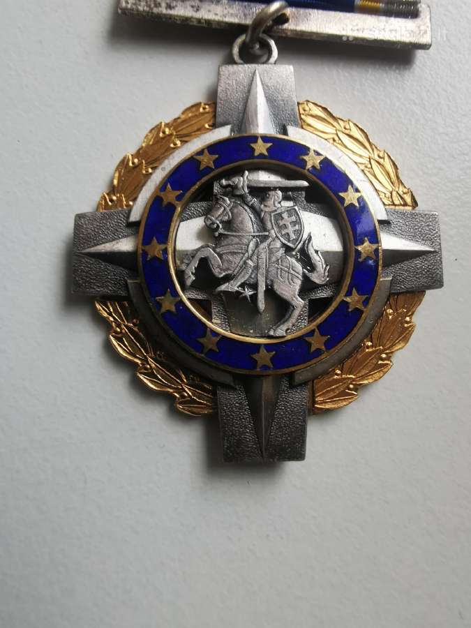 Medalis ir ženkliukas Lietuva Es Nato 2004 - nuotraukos Nr. 3