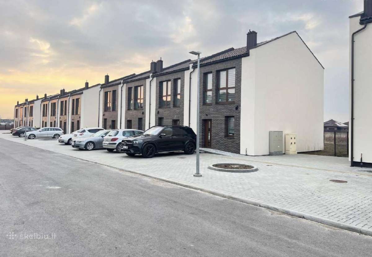Parduodamas moderniai Įrengtas jaukus 3k kotedžas - nuotraukos Nr. 22