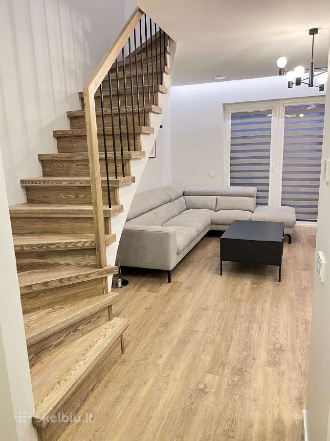 Parduodamas moderniai Įrengtas jaukus 3k kotedžas - nuotraukos Nr. 3