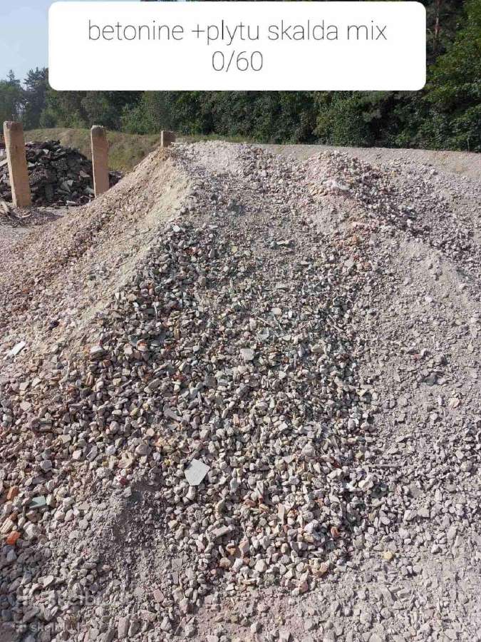 Žvyras smelis juodzemis sklada augalinis gruntas - nuotraukos Nr. 5