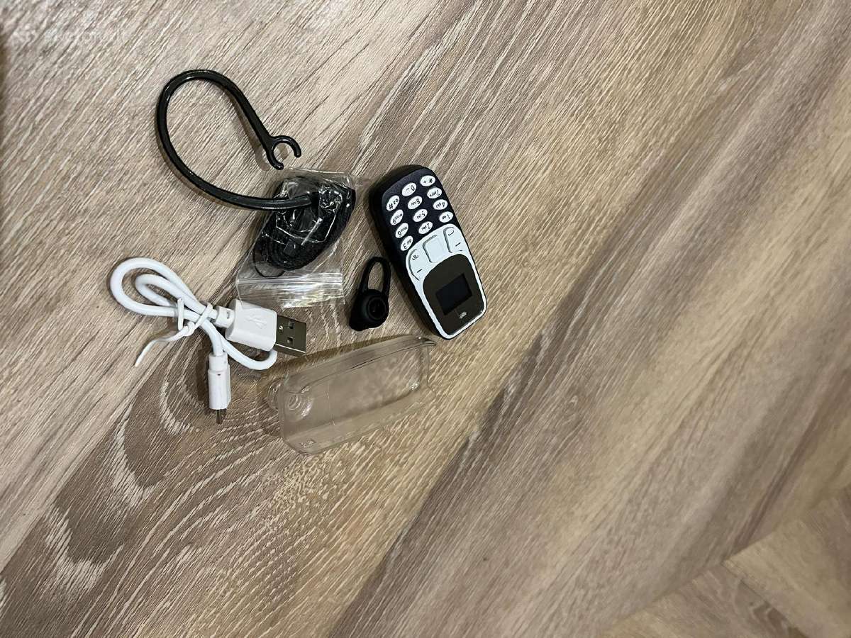 Mini Mobilusis Telefonas 2 Sim kortelės Bluetooth - nuotraukos Nr. 4
