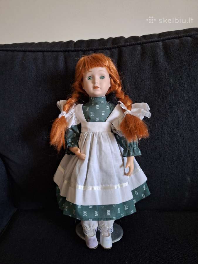 Porcelianinė lėlė