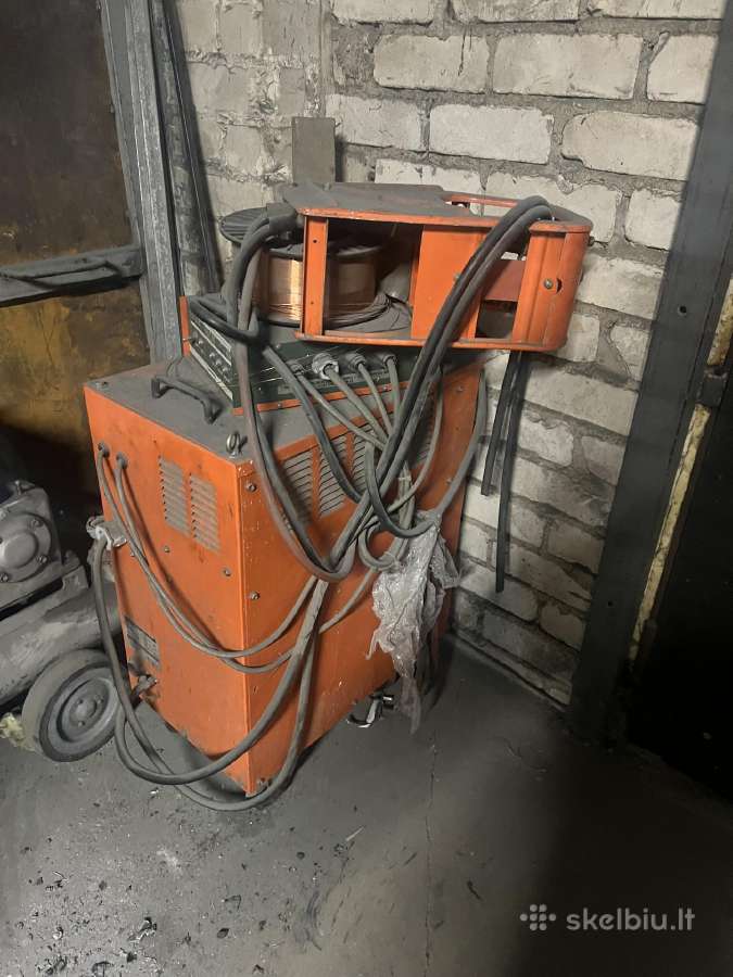 Parduodu suvirinimo robotą su maitinimo šaltiniu