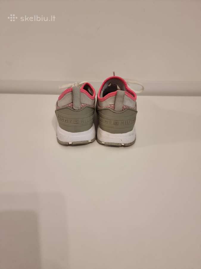 Tommy hilfiger vaikiški kedai - nuotraukos Nr. 3