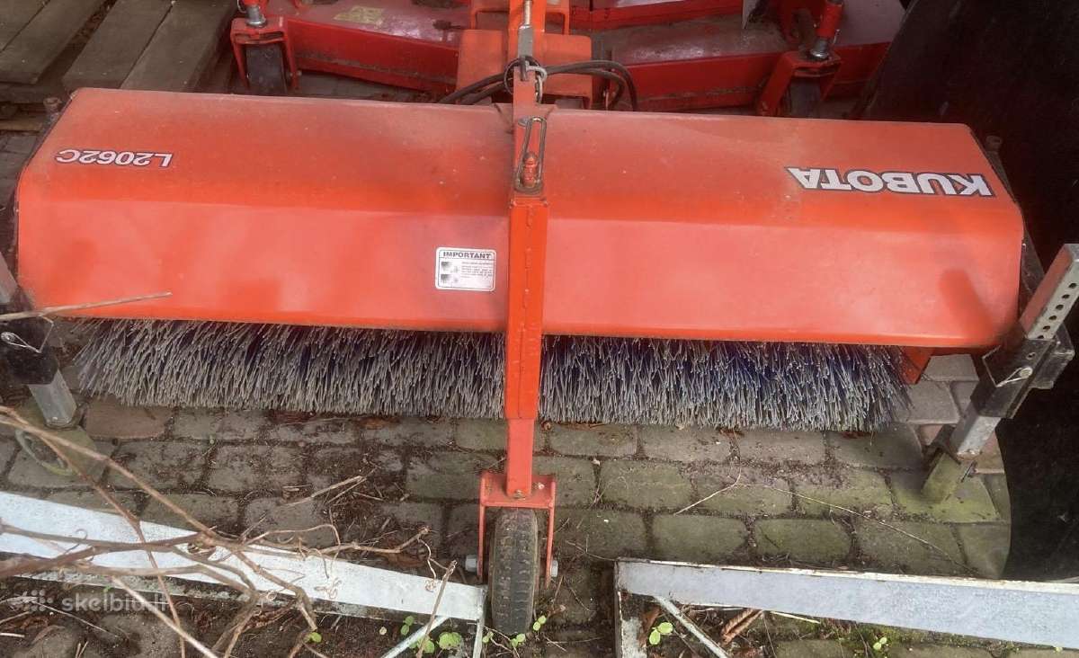 Kubota F serijos šluota L2062c