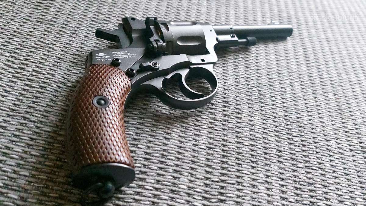 Nagant 1895 (6mm airsoft) - nuotraukos Nr. 6