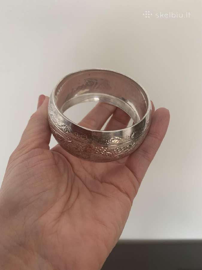 Pasidabruota plati metalinė apyrankė - nuotraukos Nr. 4